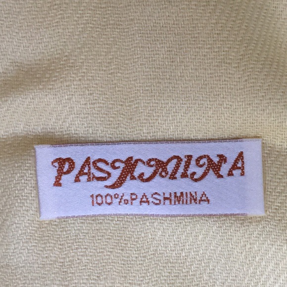 Canary Yellow 100% Pashmina Scarf 28β x 76β - Picture 5 of 7